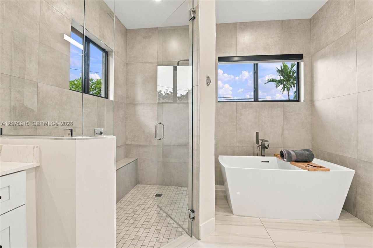 9450 SW 35th St , Miami, FL 33165 Photo