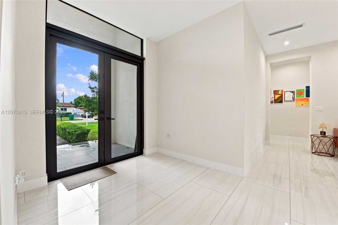 9450 SW 35th St , Miami, FL 33165 Photo