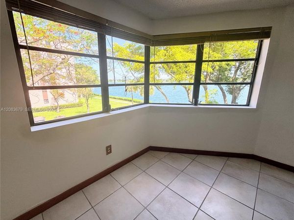 20860 San Simeon Way, Unit 303-6, Miami, FL 33179
