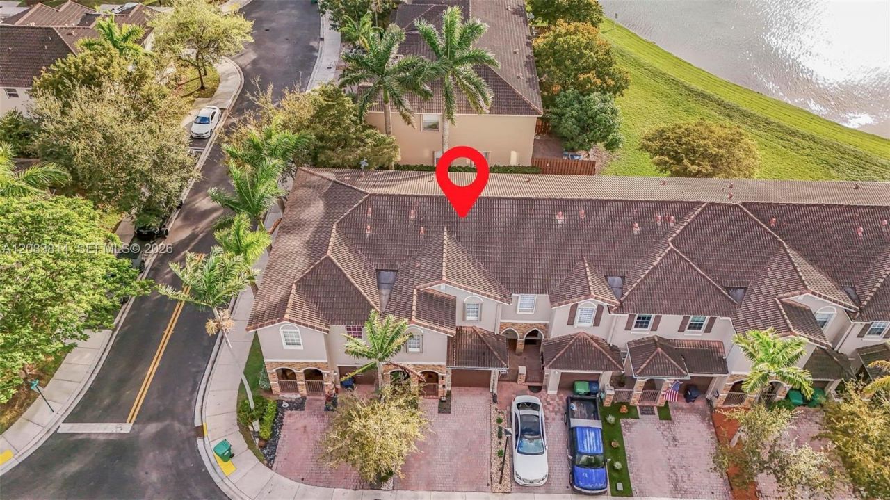 8962 SW 225th St, Unit #, Cutler Bay, FL 33190 Photo