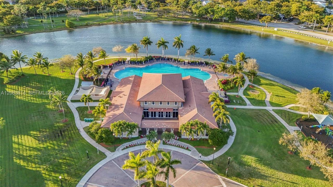 8962 SW 225th St, Unit #, Cutler Bay, FL 33190 Photo