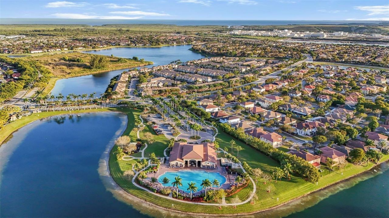 8962 SW 225th St, Unit #, Cutler Bay, FL 33190 Photo