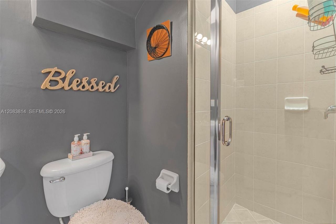8962 SW 225th St, Unit #, Cutler Bay, FL 33190 Photo