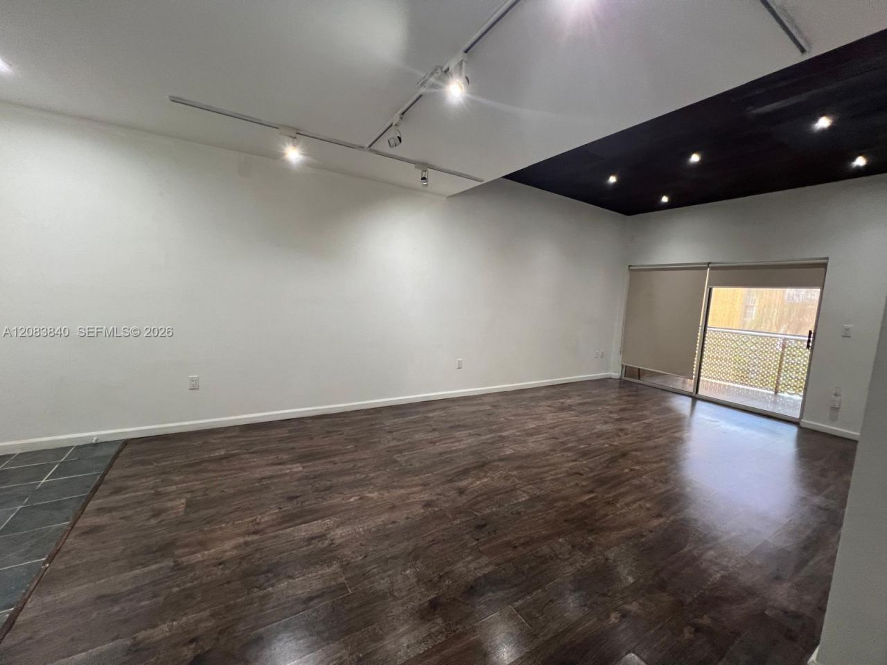 9715 Fontainebleau Blvd , Unit E308, Miami, FL 33172 Photo