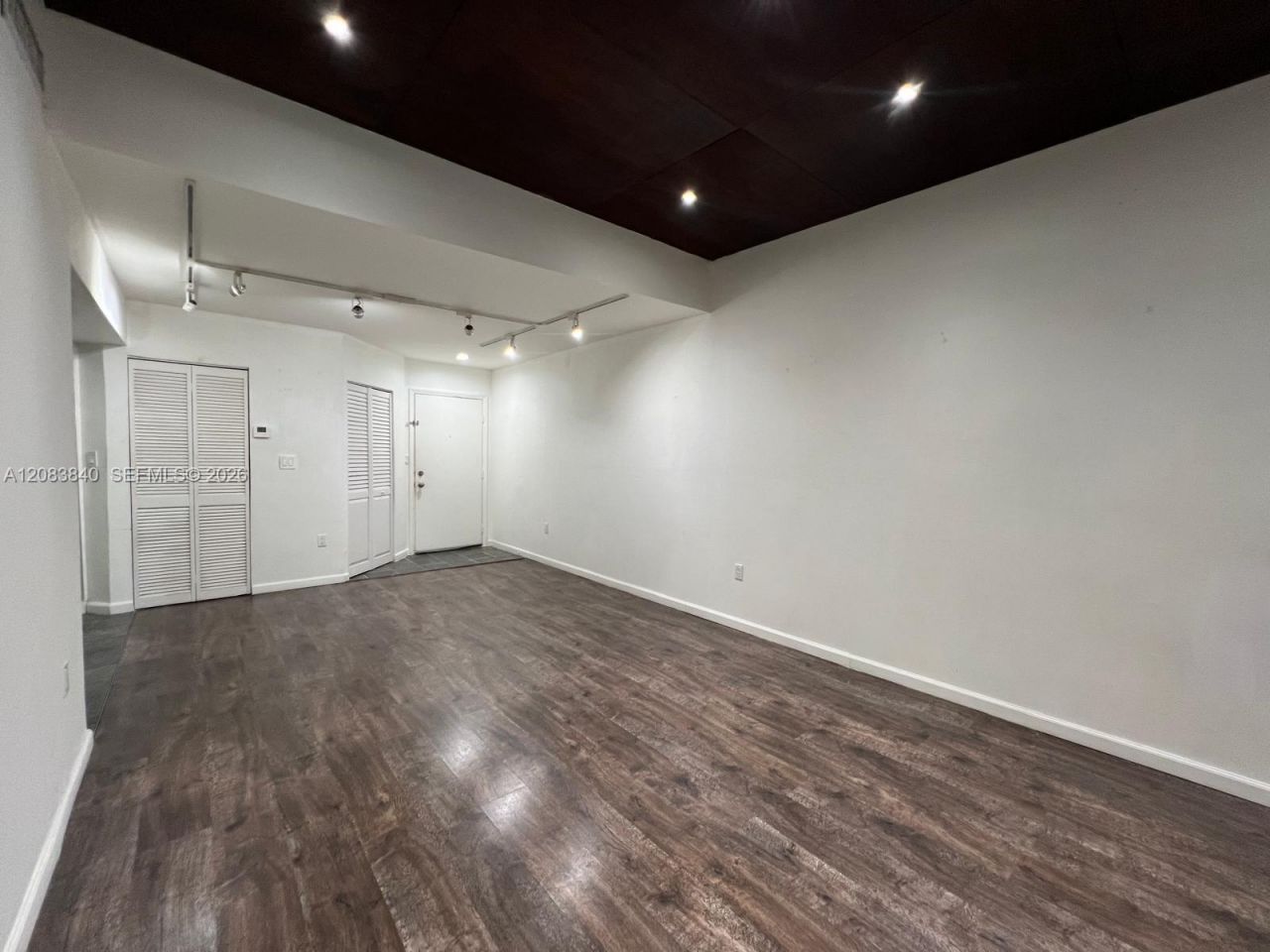 9715 Fontainebleau Blvd , Unit E308, Miami, FL 33172 Photo