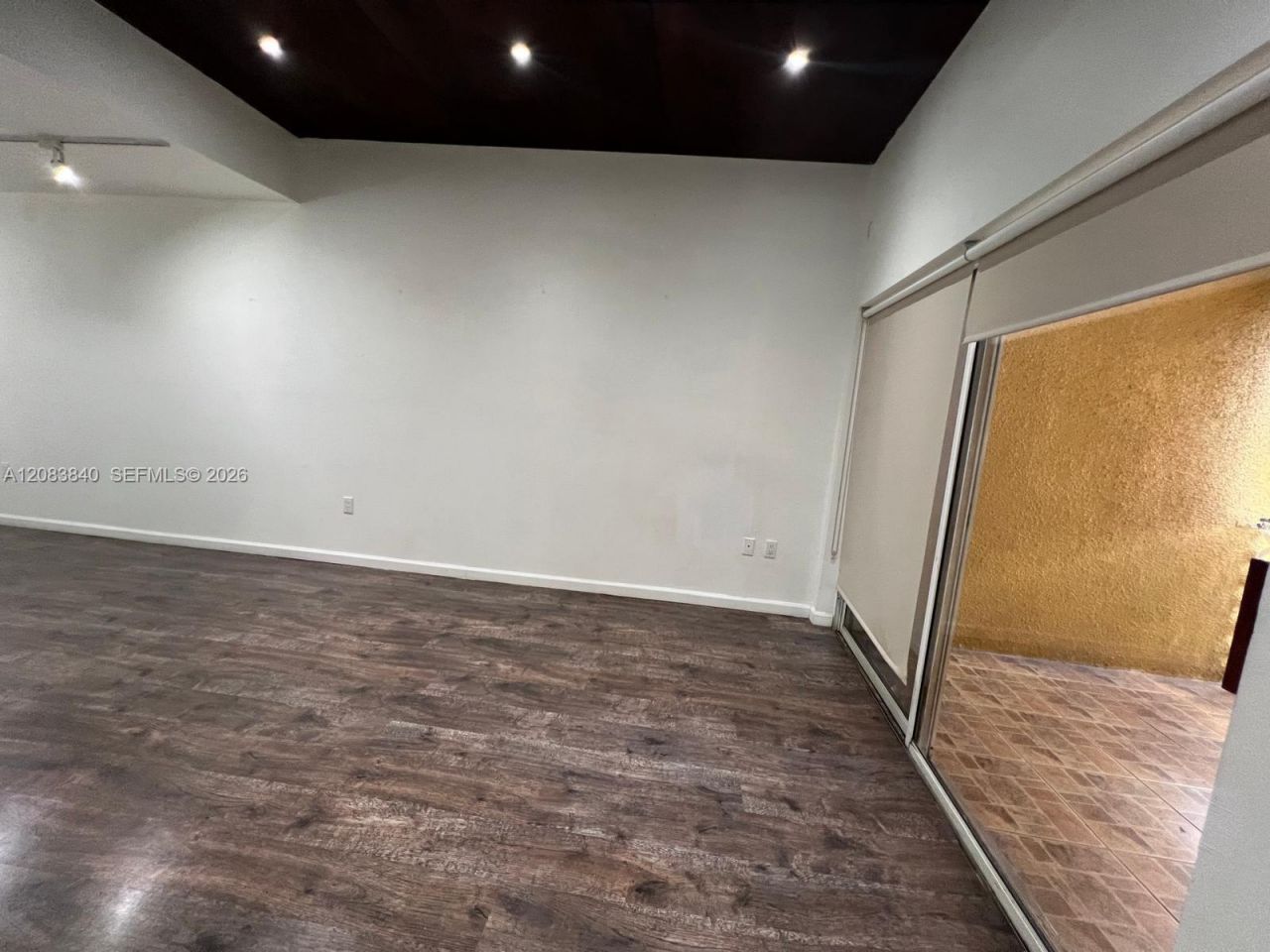 9715 Fontainebleau Blvd , Unit E308, Miami, FL 33172 Photo