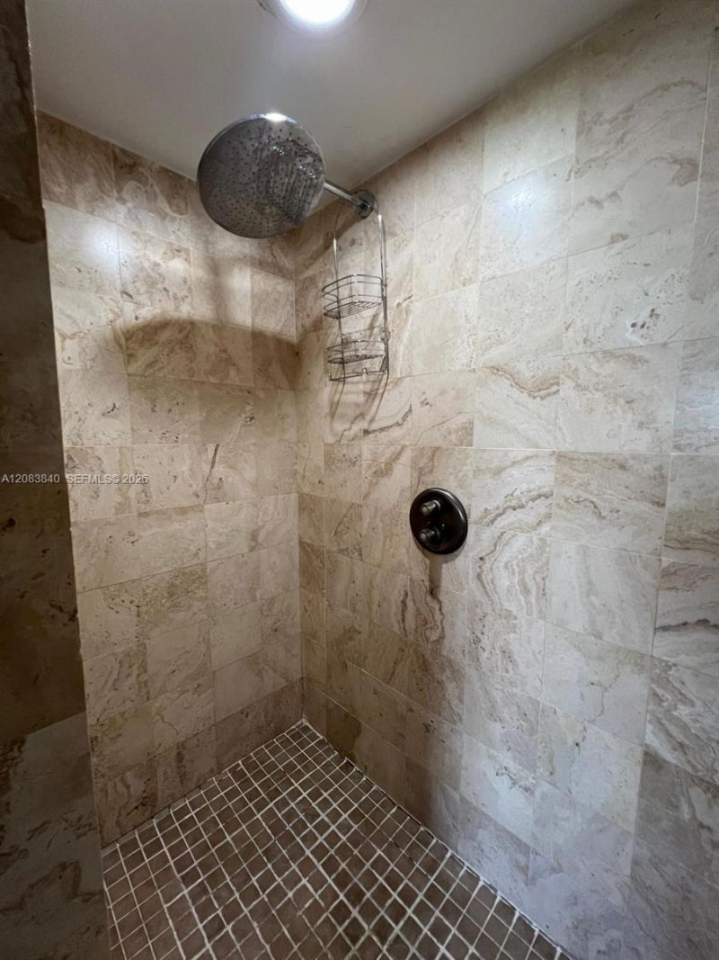9715 Fontainebleau Blvd , Unit E308, Miami, FL 33172 Photo