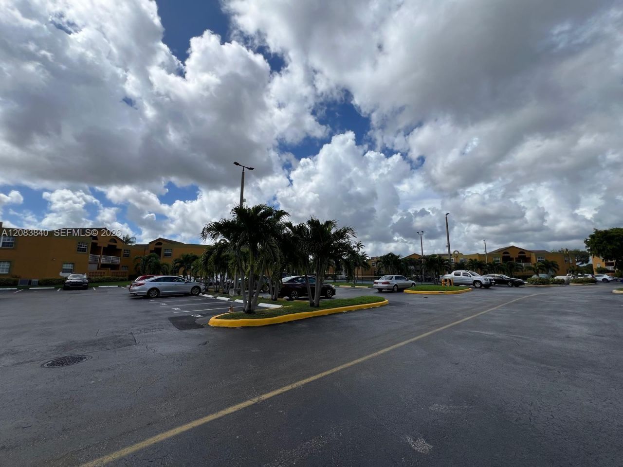 9715 Fontainebleau Blvd , Unit E308, Miami, FL 33172 Photo