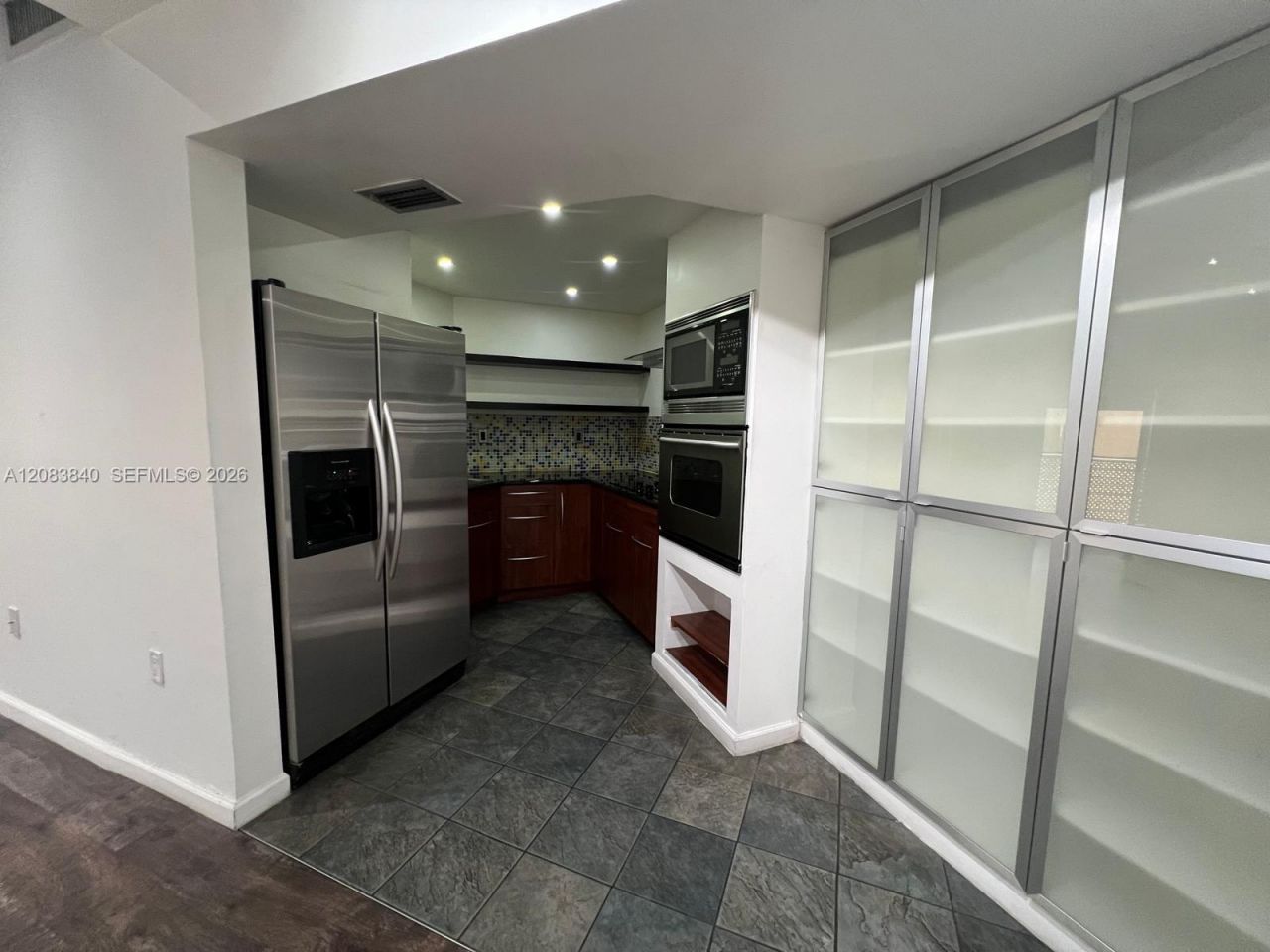 9715 Fontainebleau Blvd , Unit E308, Miami, FL 33172 Photo