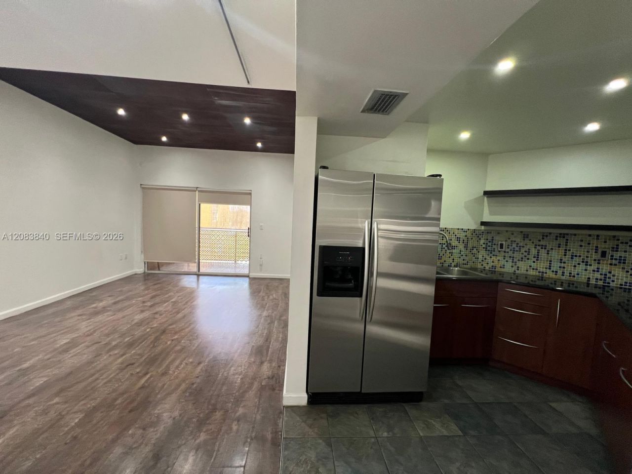 9715 Fontainebleau Blvd , Unit E308, Miami, FL 33172 Photo