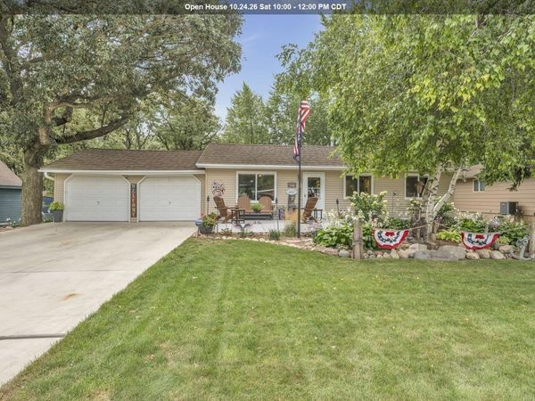 477 Rohr Street, Arnolds Park, IA 51331