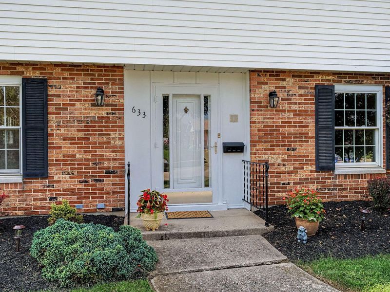 633 Sharon Drive, Fairborn, OH 45324 Photo 6
