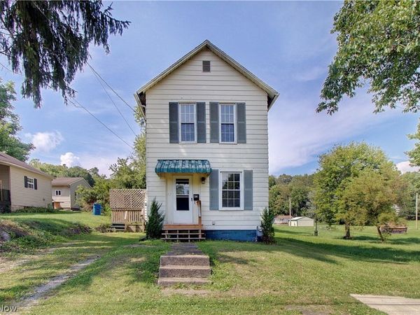 43 Main Street , Leetonia, OH 44431