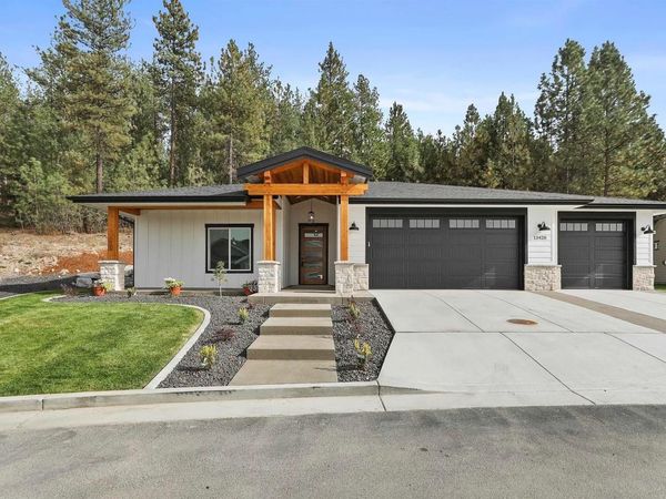1022 E Wandermere Estates Ln, Spokane, WA 99208