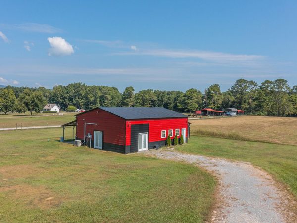18 Barnview Lane, Trion, GA 30753