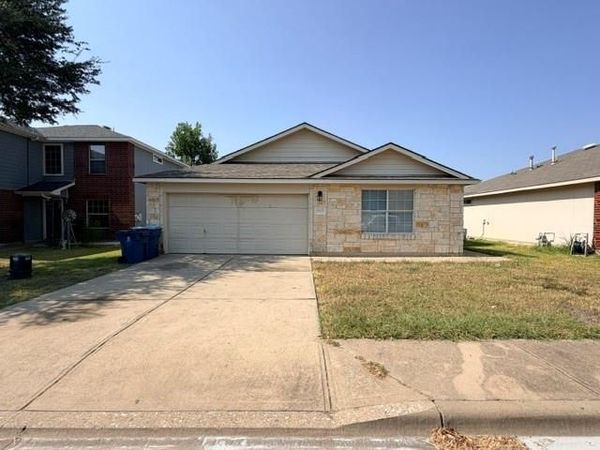 18421 Crestwind CV, Elgin, TX 78621