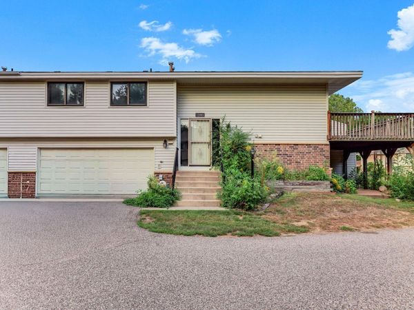 12093 71st Place N, Maple Grove, MN 55369
