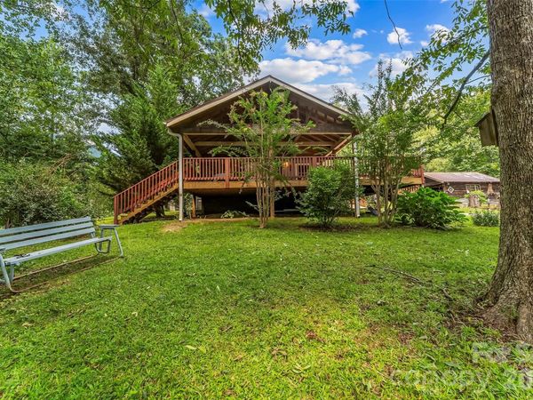 230 JOHNSON HOLLOW Road W, Marion, NC 28752