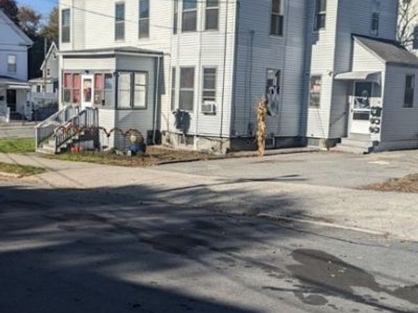 137 Cedar, Unit 2, Haverhill, MA 01830