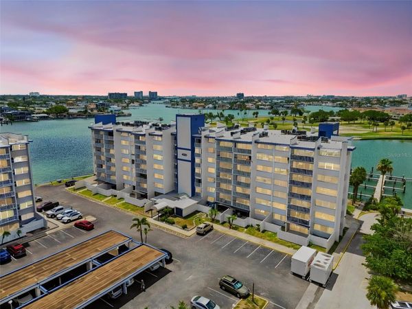 450 TREASURE ISLAND CAUSEWAY , Unit 106, TREASURE ISLAND, FL 33706