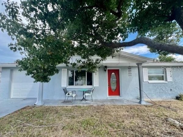 3137 KILBURN ROAD , HOLIDAY, FL 34691