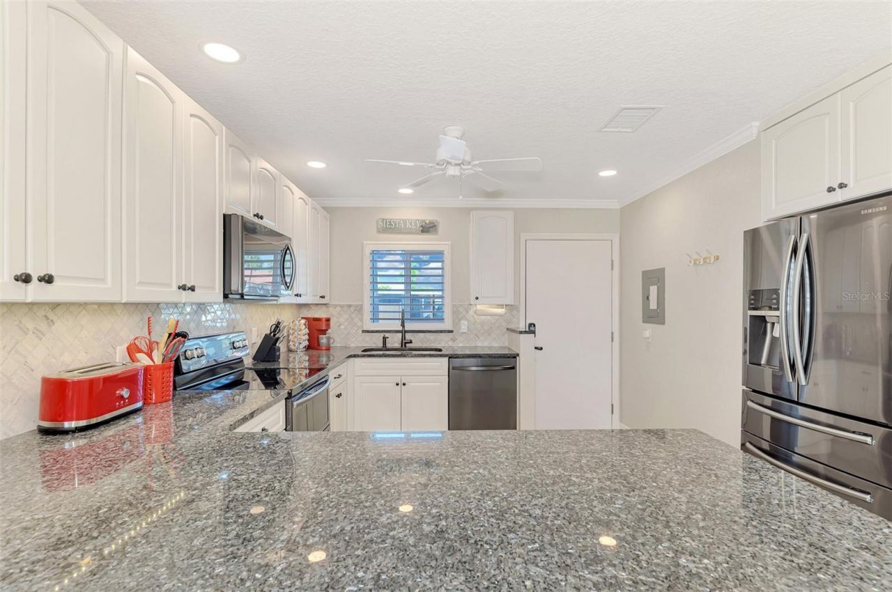 1608 Stickney Point Road, Unit 8-107, Sarasota, FL 34231 Photo