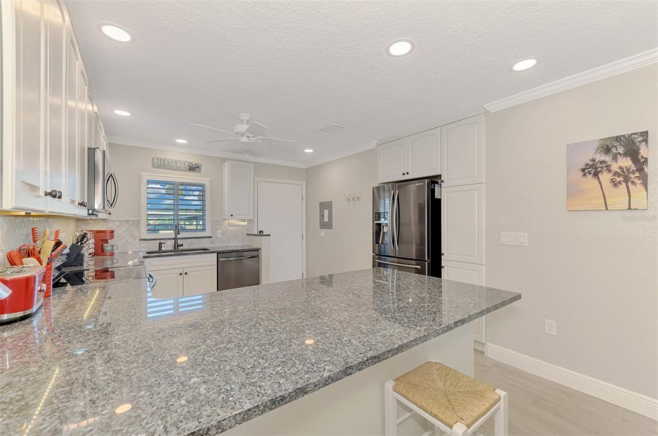 1608 Stickney Point Road, Unit 8-107, Sarasota, FL 34231 Photo
