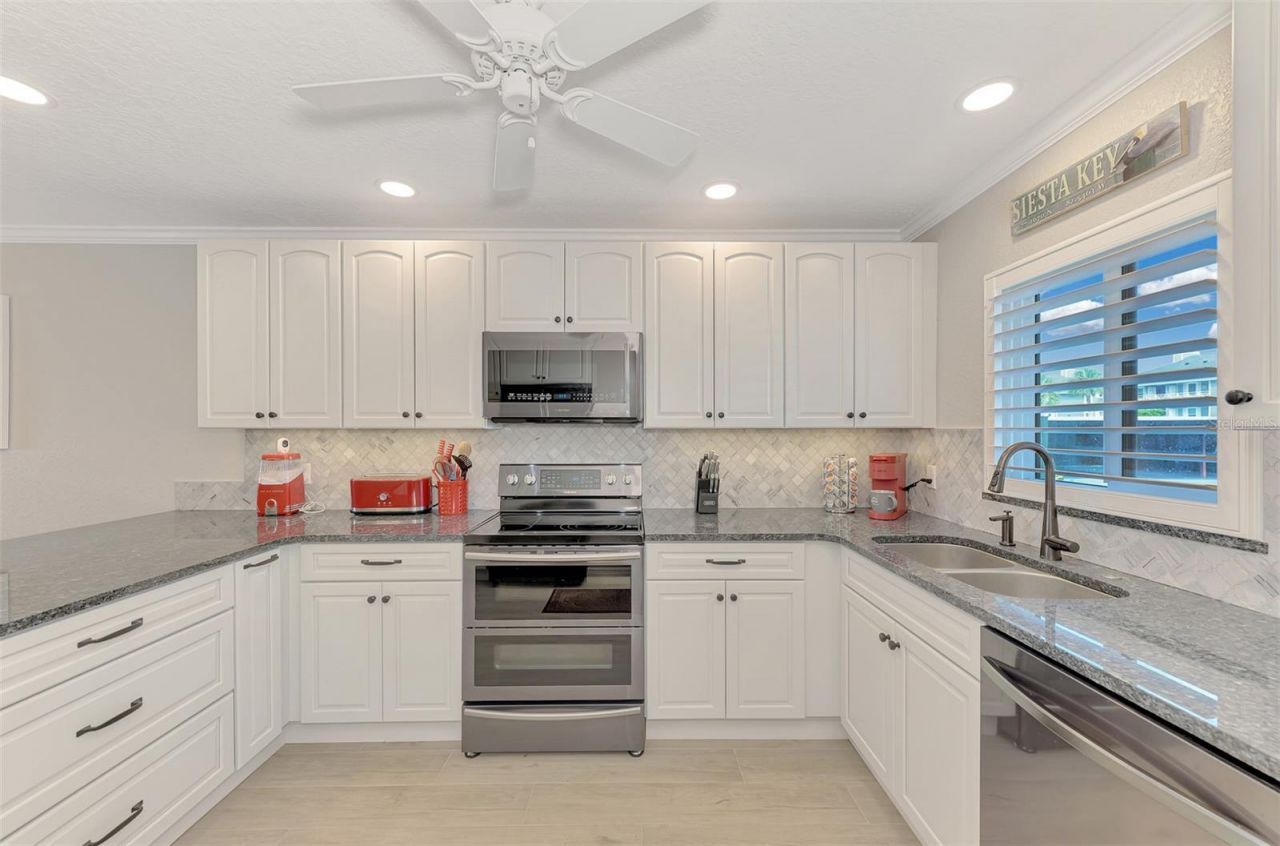 1608 Stickney Point Road, Unit 8-107, Sarasota, FL 34231 Photo