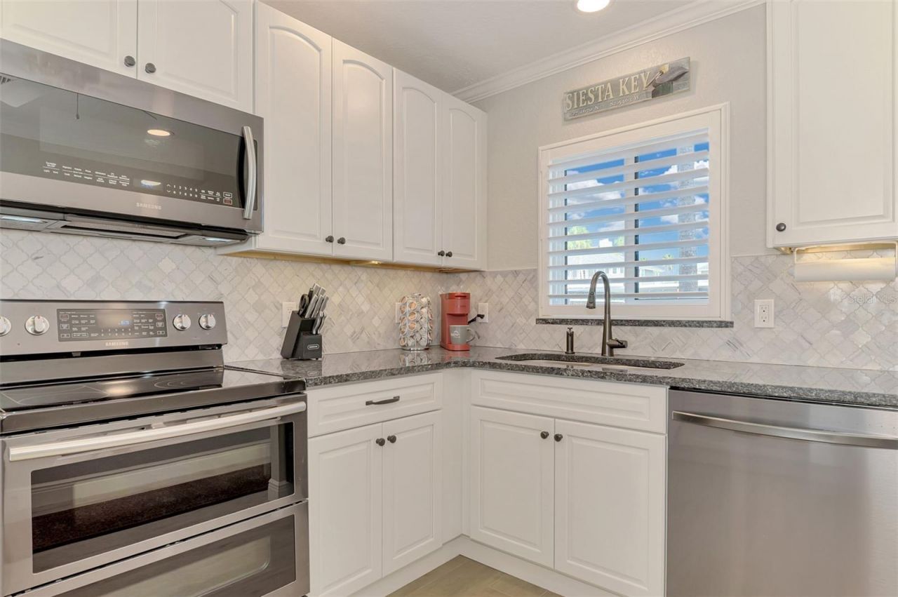 1608 Stickney Point Road, Unit 8-107, Sarasota, FL 34231 Photo