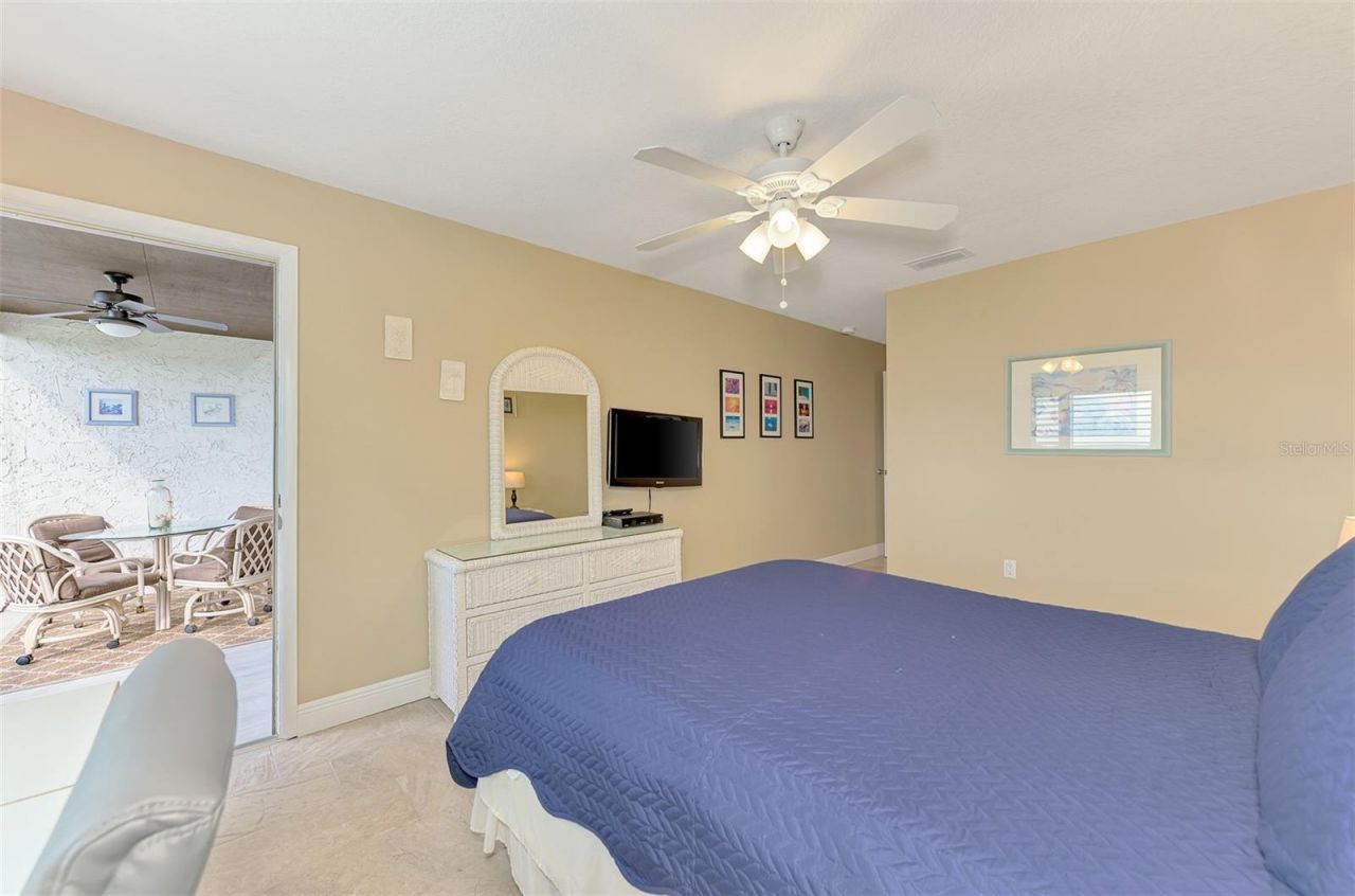 1608 Stickney Point Road, Unit 8-107, Sarasota, FL 34231 Photo