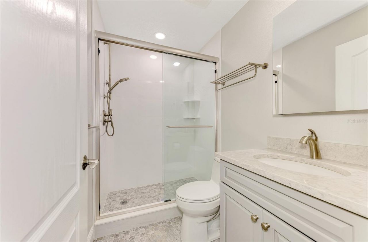 1608 Stickney Point Road, Unit 8-107, Sarasota, FL 34231 Photo