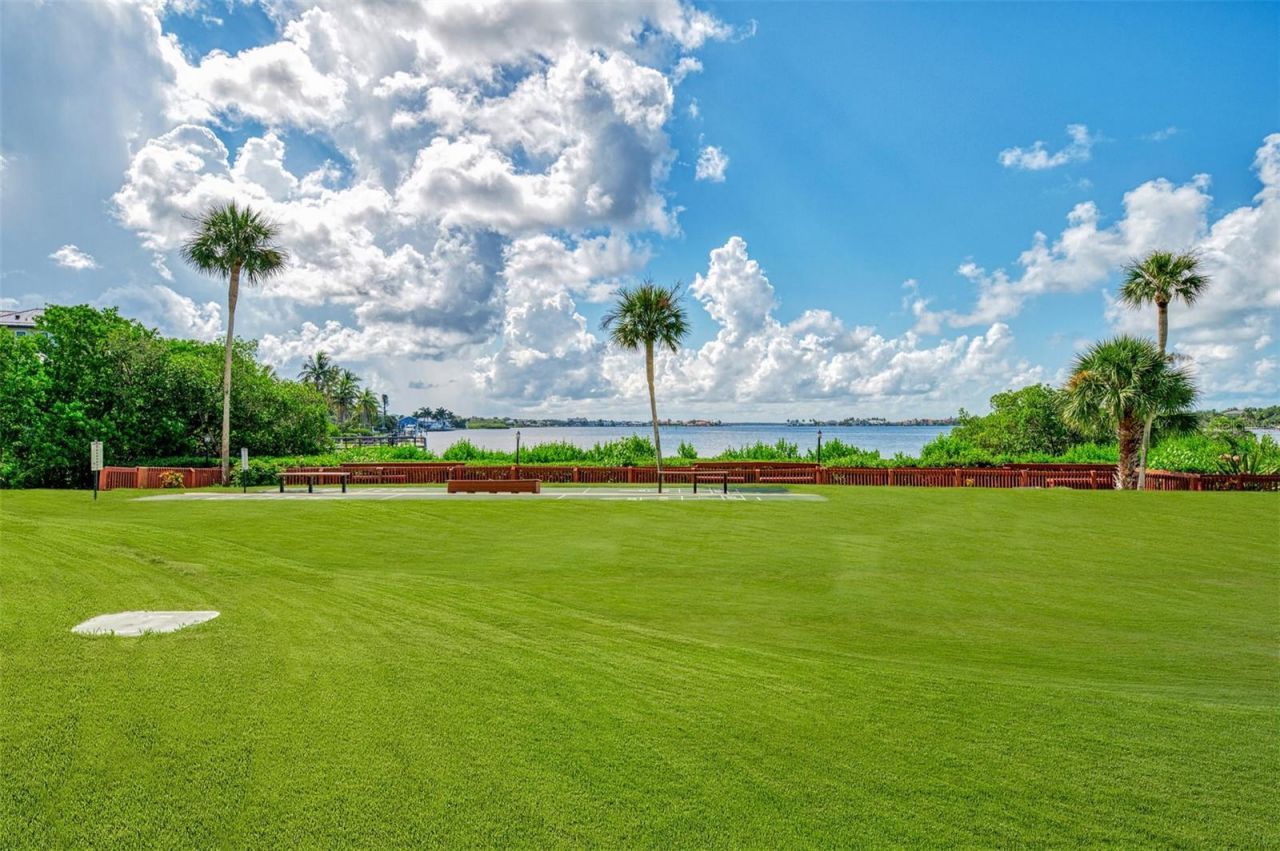 1608 Stickney Point Road, Unit 8-107, Sarasota, FL 34231 Photo