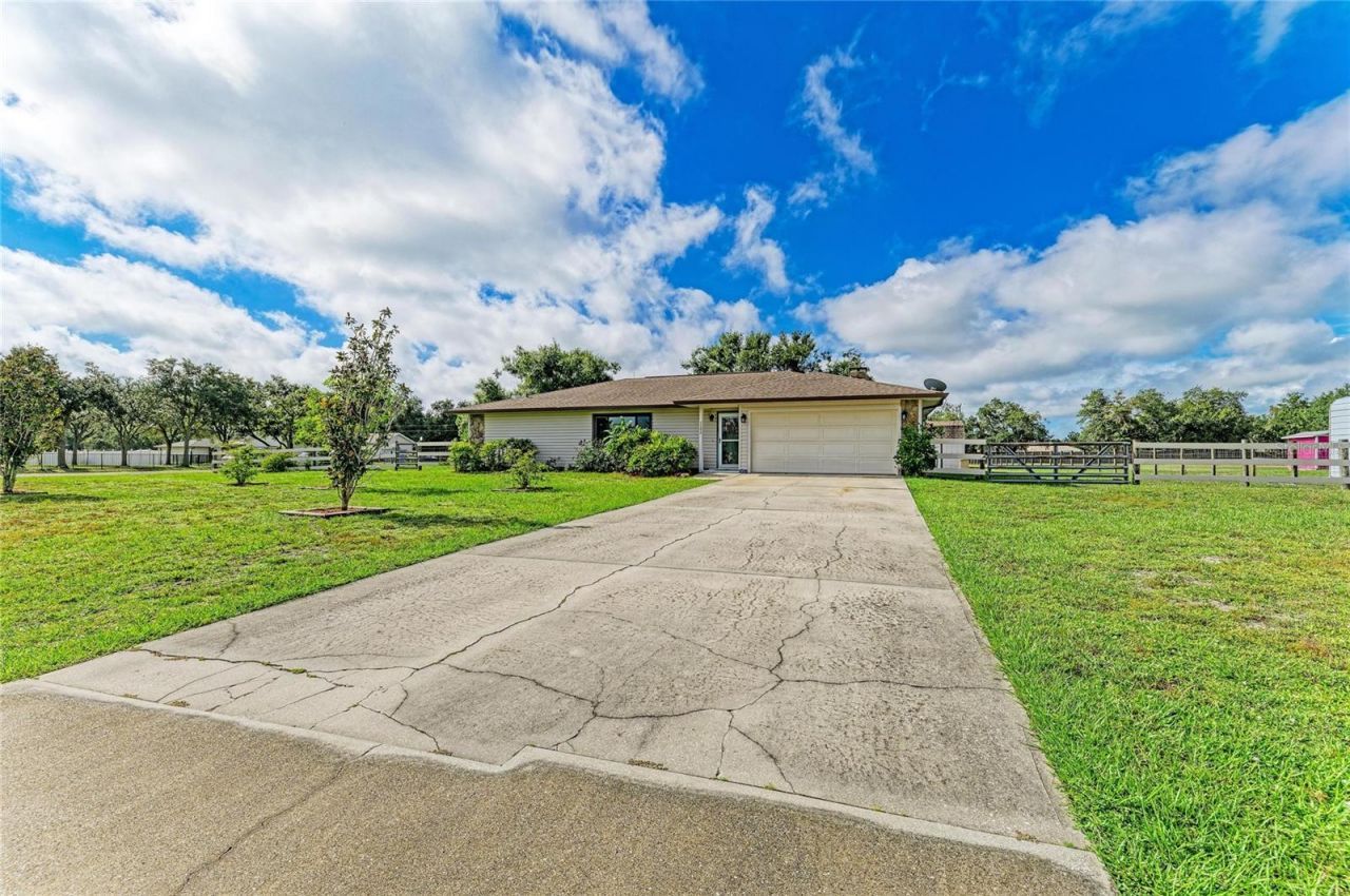 22230 26th Avenue E, Bradenton, FL 34211 Photo