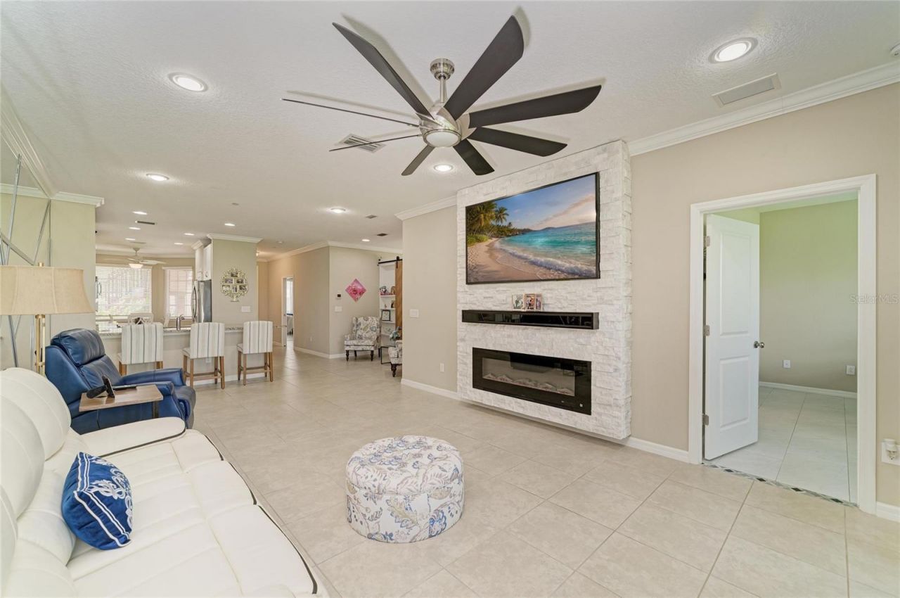 13815 Messina Loop, Unit 101, Bradenton, FL 34211 Photo