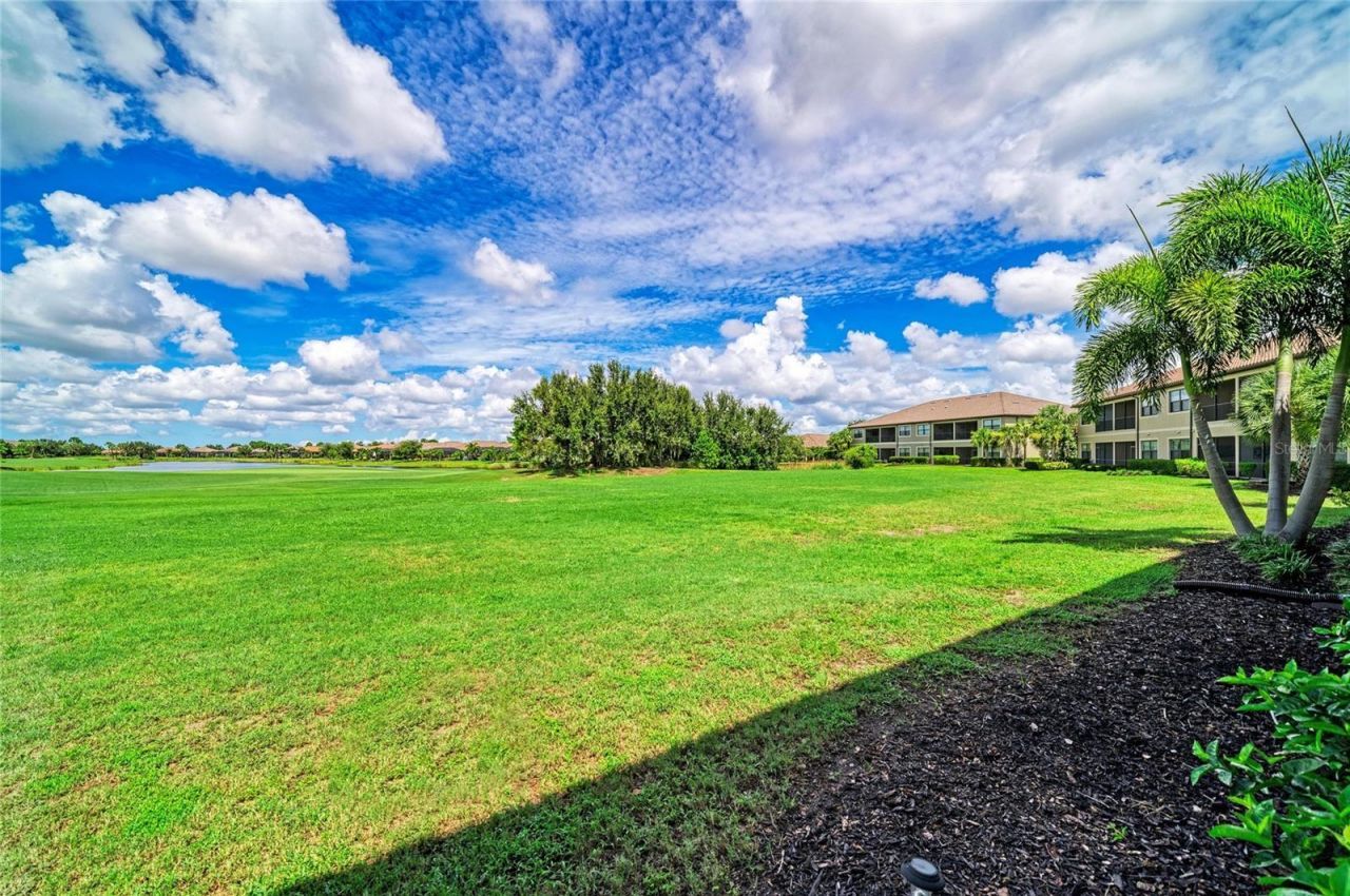 13815 Messina Loop, Unit 101, Bradenton, FL 34211 Photo