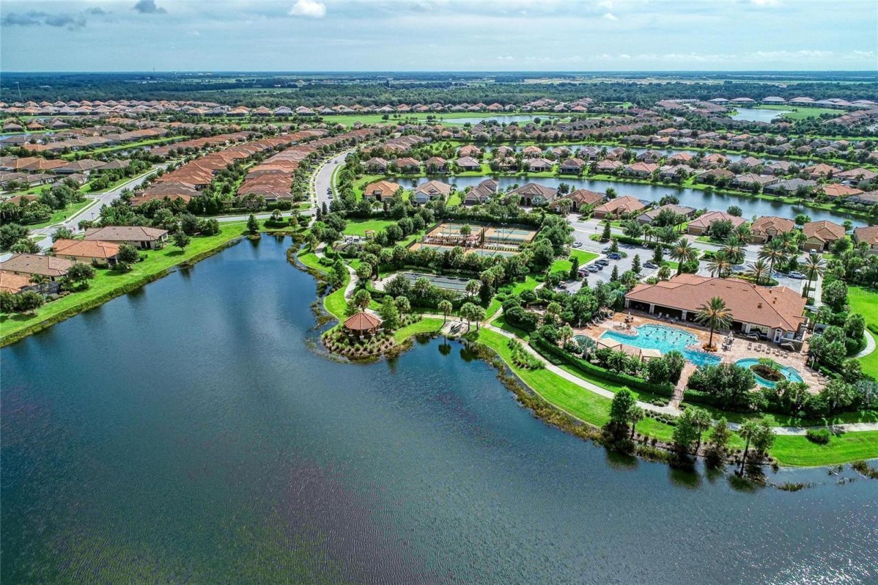 13815 Messina Loop, Unit 101, Bradenton, FL 34211 Photo