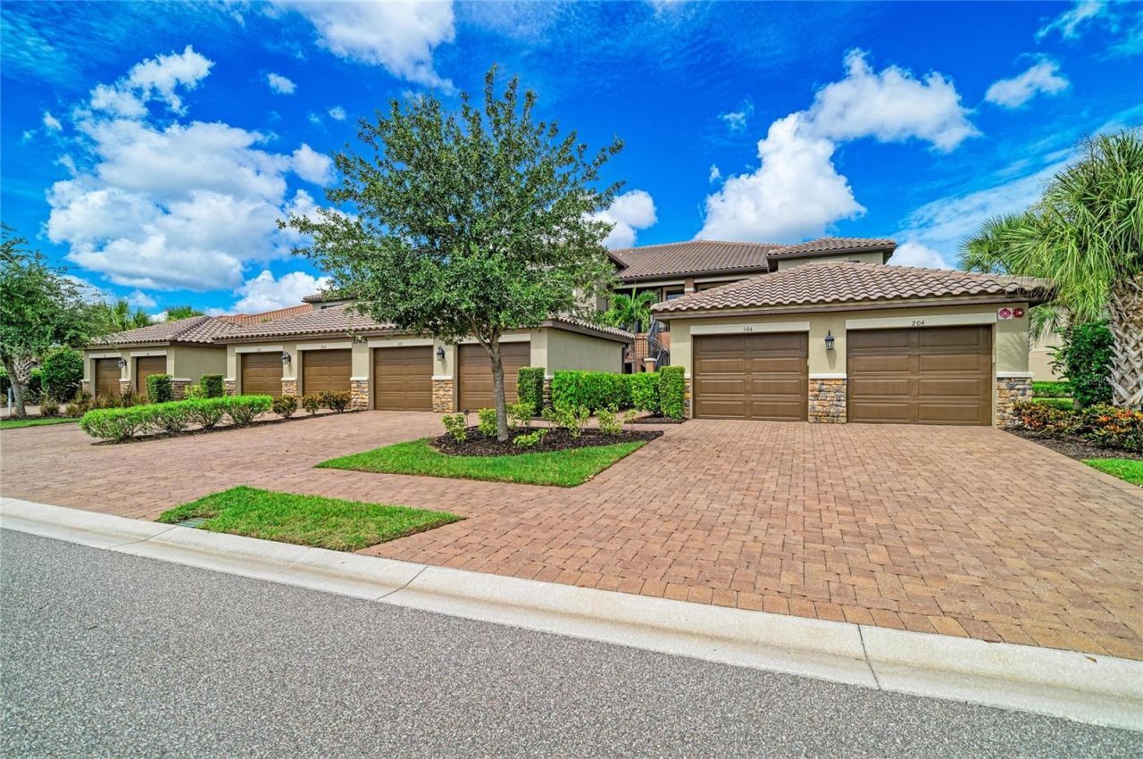 13815 Messina Loop, Unit 101, Bradenton, FL 34211 Photo