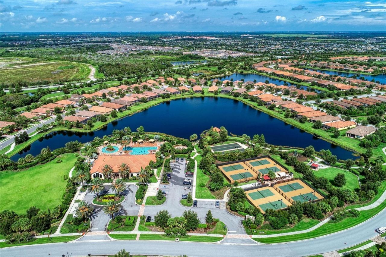 13815 Messina Loop, Unit 101, Bradenton, FL 34211 Photo
