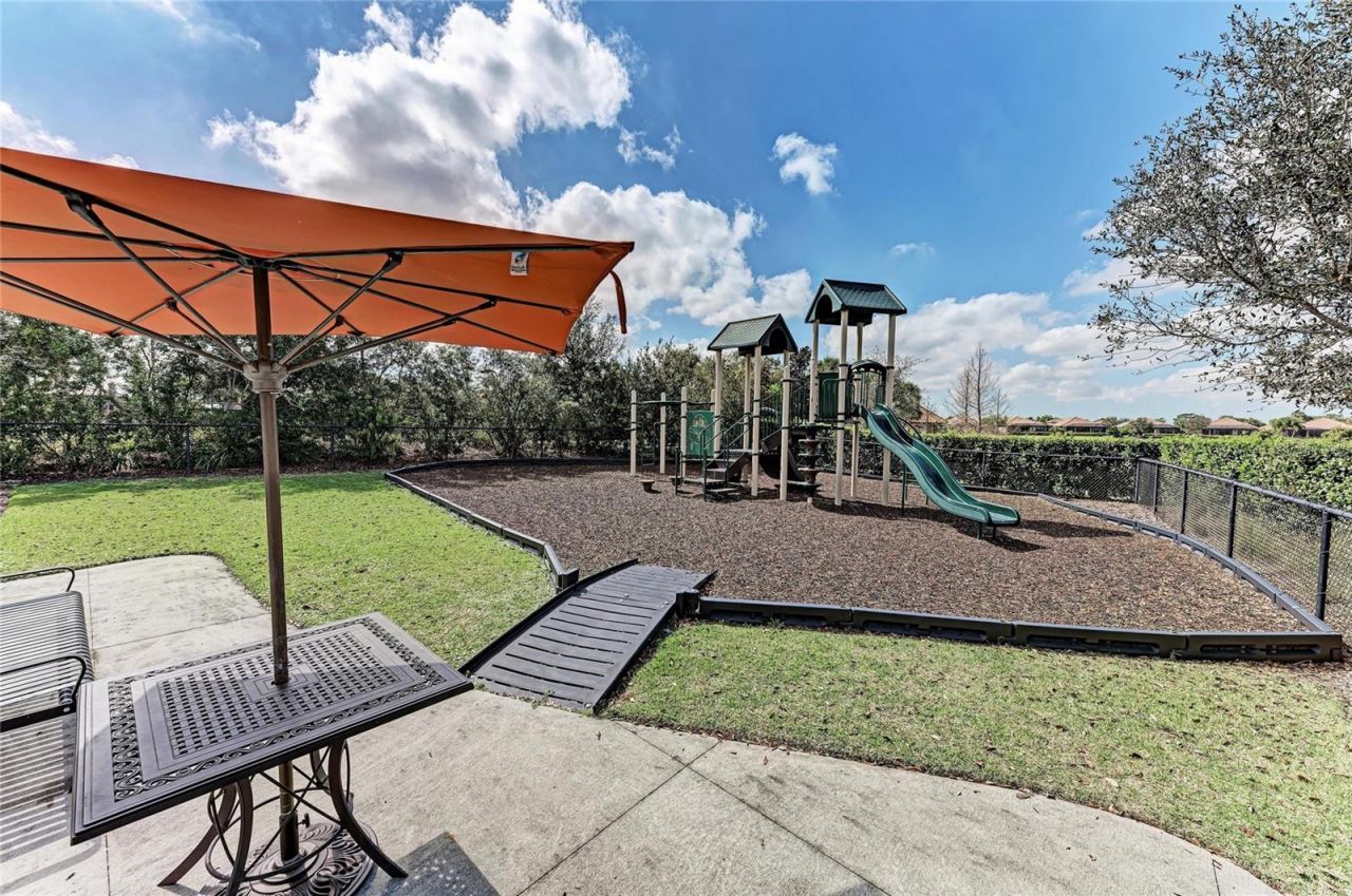 13815 Messina Loop, Unit 101, Bradenton, FL 34211 Photo