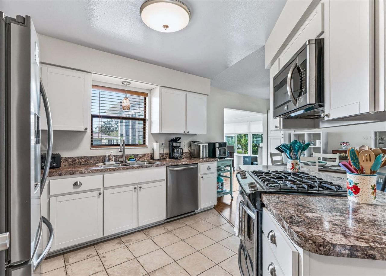 65 Aberdeen Circle, Leesburg, FL 34788 Photo