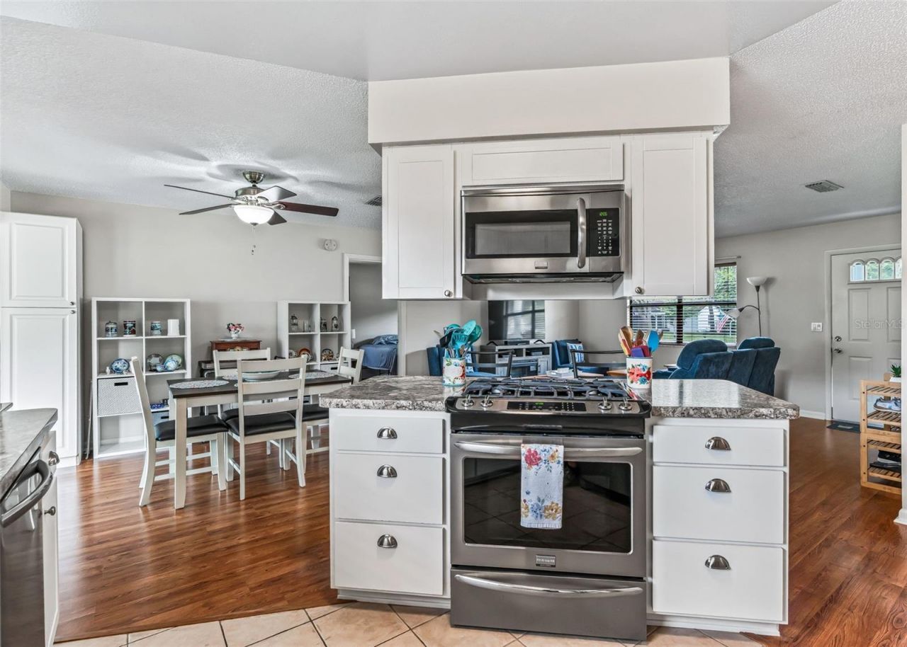 65 Aberdeen Circle, Leesburg, FL 34788 Photo