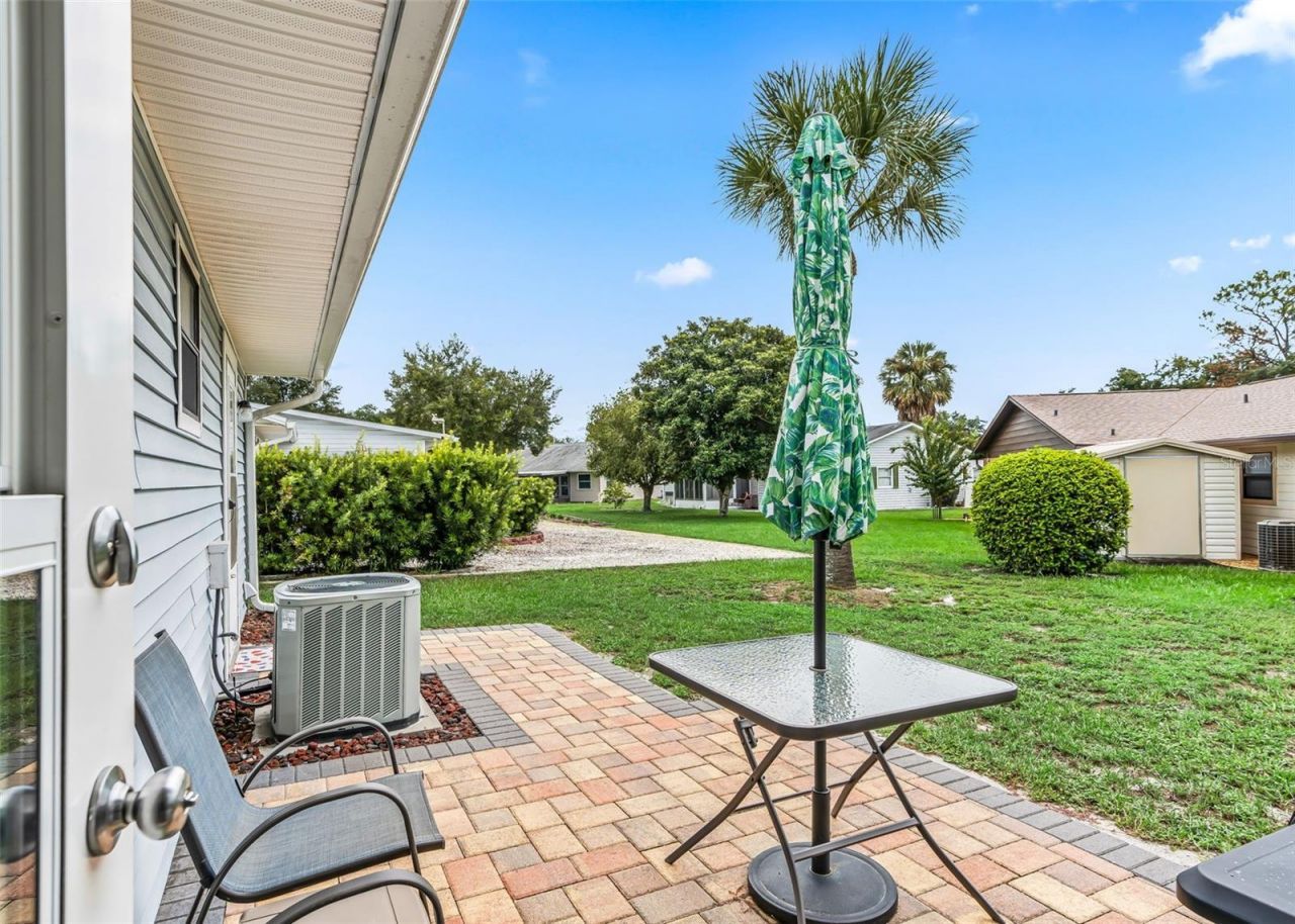 65 Aberdeen Circle, Leesburg, FL 34788 Photo