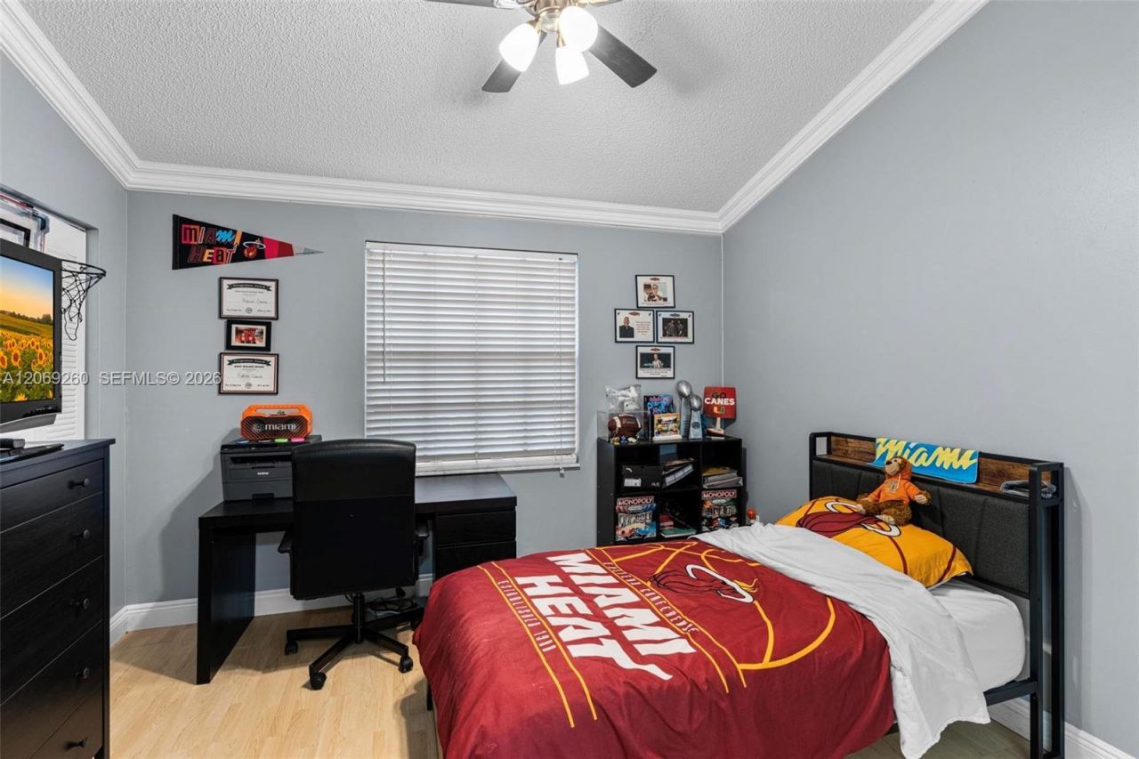 12110 SW 2nd St , Pembroke Pines, FL 33025 Photo