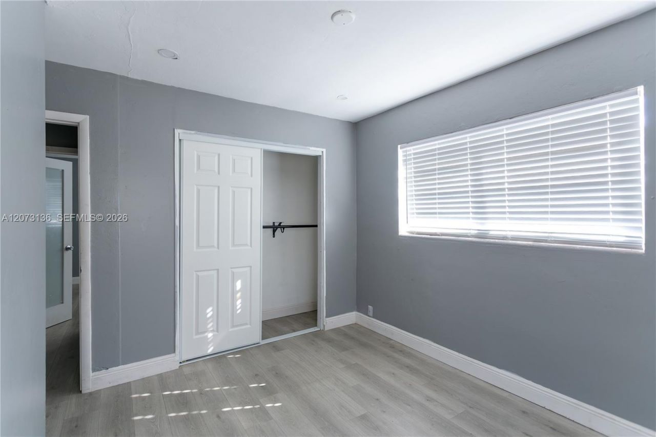 1725 NW 10th Ave , Fort Lauderdale, FL 33311 Photo