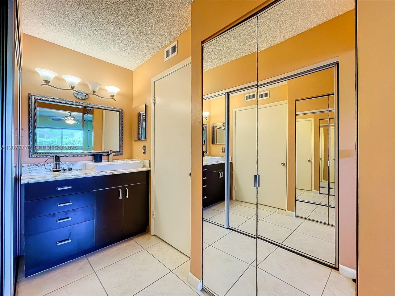 15451 Pembridge Dr, Unit 214, Delray Beach, FL 33484 Photo