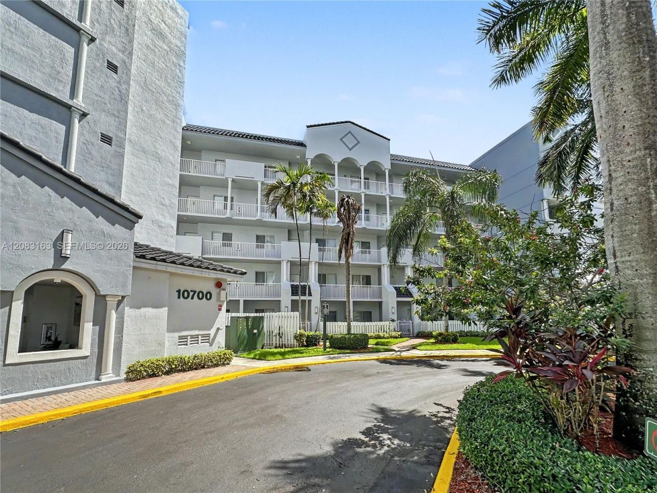 10700 NW 66th St, Unit 513, Doral, FL 33178 Photo