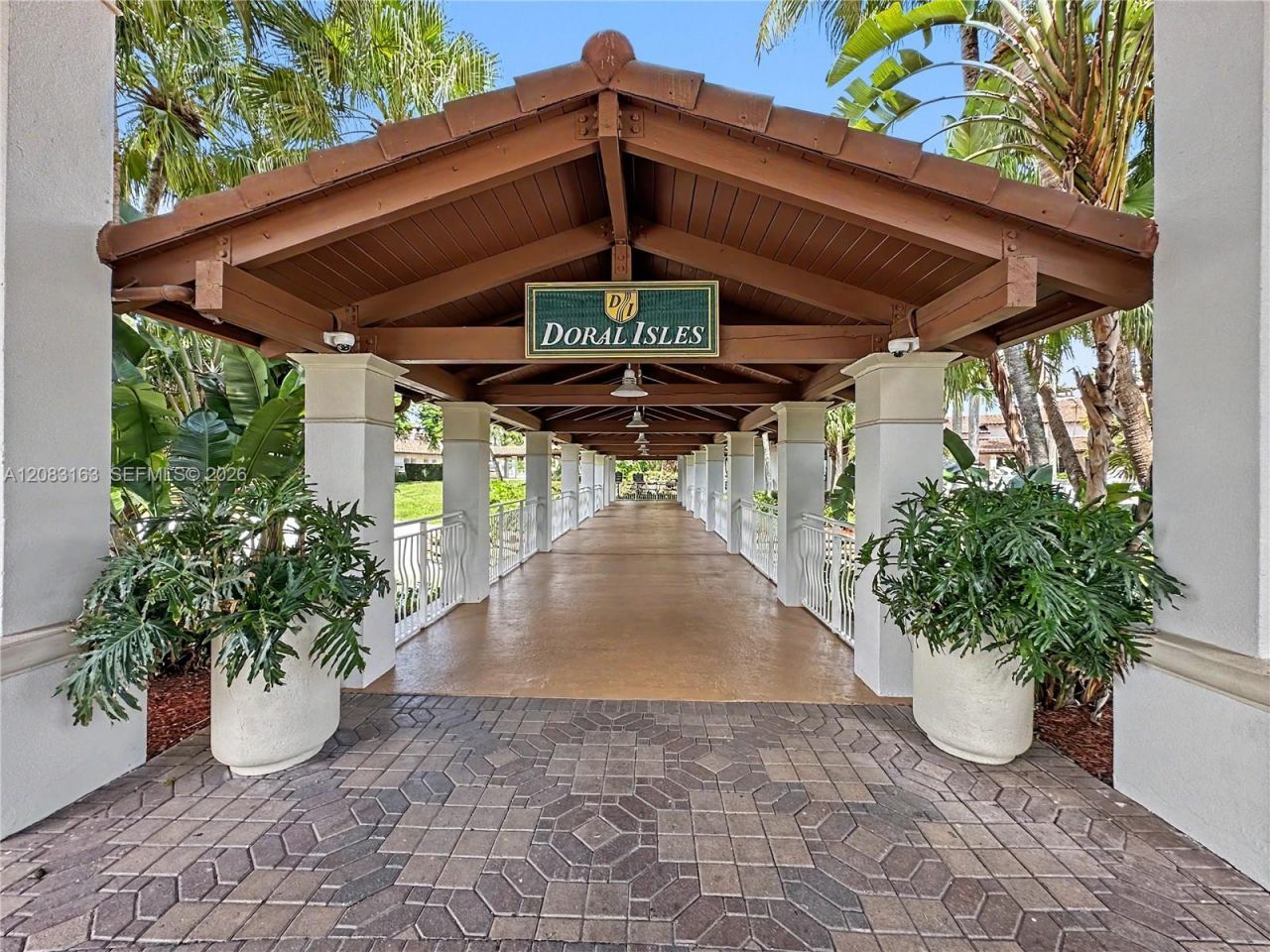 10700 NW 66th St, Unit 513, Doral, FL 33178 Photo