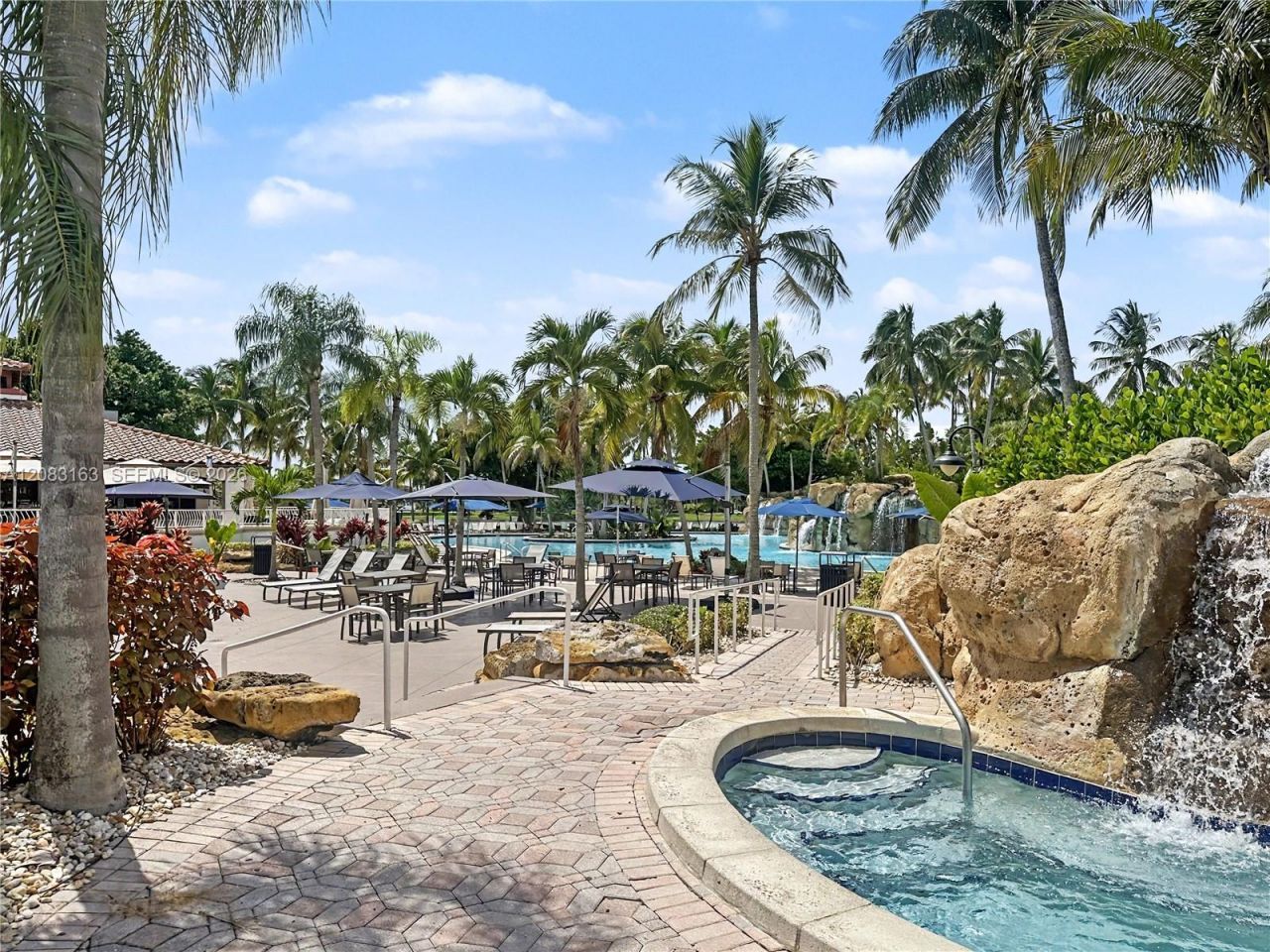 10700 NW 66th St, Unit 513, Doral, FL 33178 Photo