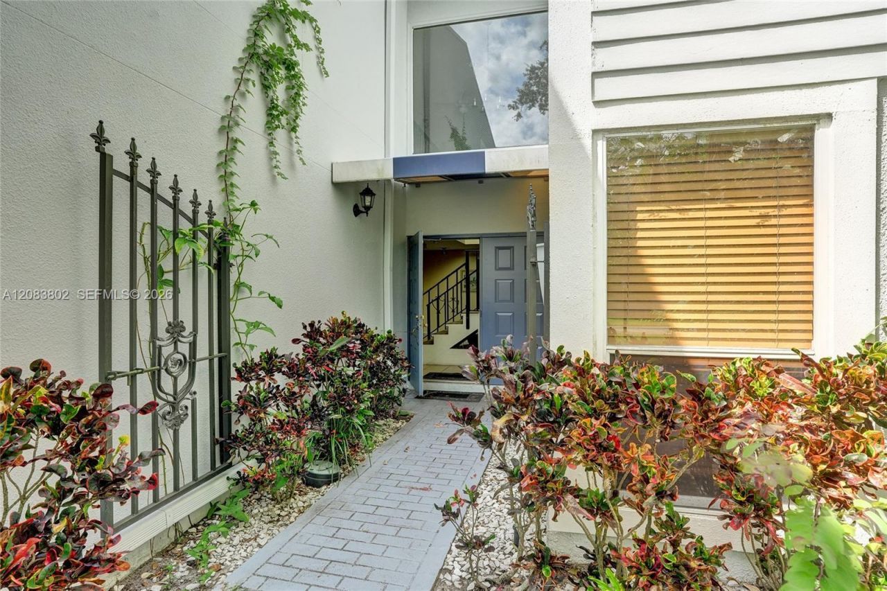 6141 Old Court Rd , Unit 229, Boca Raton, FL 33433 Photo