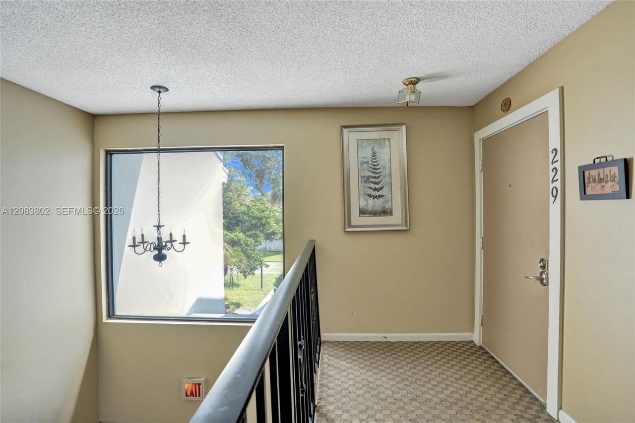 6141 Old Court Rd , Unit 229, Boca Raton, FL 33433 Photo